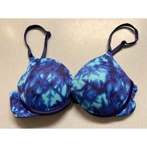 Victoria’s Secret pink wear everywhere push up bra
